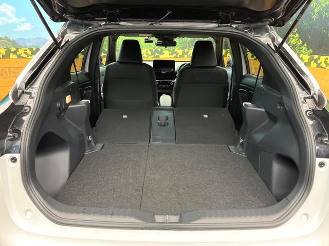 ヤリスクロス Ｚ　純正８型ナビ　トヨタセーフティセンス　レーダークルーズコントロール　シートヒーター　パワーシート　ブラインドスポットモニター　ハーフレザーシート　ＬＥＤヘッド　クリアランスソナー（10枚目）