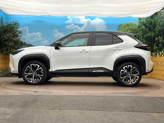 ヤリスクロス Ｚ　純正８型ナビ　トヨタセーフティセンス　レーダークルーズコントロール　シートヒーター　パワーシート　ブラインドスポットモニター　ハーフレザーシート　ＬＥＤヘッド　クリアランスソナー（22枚目）