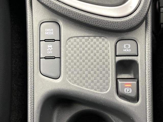 ヤリスクロス Ｚ　純正８型ナビ　トヨタセーフティセンス　レーダークルーズコントロール　シートヒーター　パワーシート　ブラインドスポットモニター　ハーフレザーシート　ＬＥＤヘッド　クリアランスソナー（58枚目）