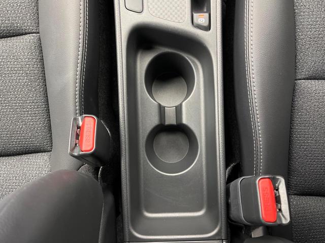 ヤリスクロス Ｚ　純正８型ナビ　トヨタセーフティセンス　レーダークルーズコントロール　シートヒーター　パワーシート　ブラインドスポットモニター　ハーフレザーシート　ＬＥＤヘッド　クリアランスソナー（59枚目）