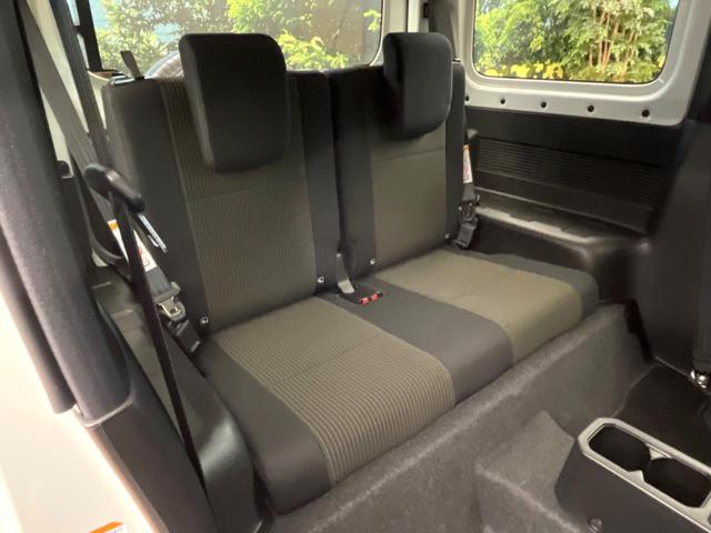 ジムニー ＸＣ　バックカメラ　スズキセーフティーサポート　シートヒーター　ハーフレザーシート　レーダークルーズ　車線逸脱警報　ドラレコ　コーナーセンサー　ビルトインＥＴＣ　純正１６インチアルミ　オートハイビーム（9枚目）