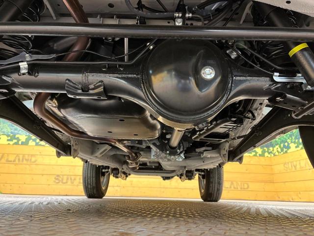 ジムニー ＸＣ　バックカメラ　スズキセーフティーサポート　シートヒーター　ハーフレザーシート　レーダークルーズ　車線逸脱警報　ドラレコ　コーナーセンサー　ビルトインＥＴＣ　純正１６インチアルミ　オートハイビーム（19枚目）