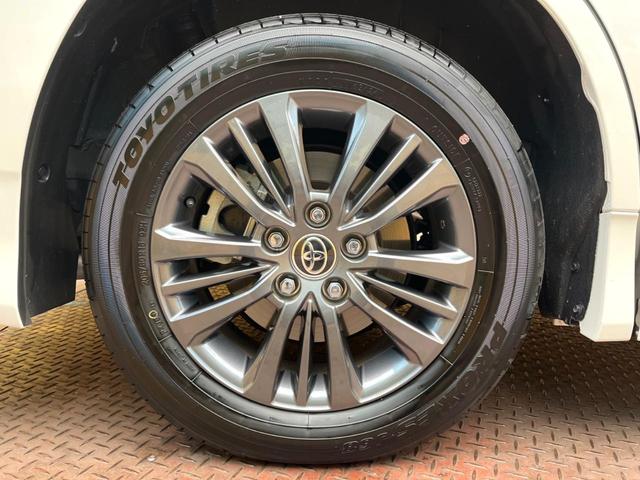 ヴォクシー Ｓ－Ｇ　ユニバーサルサイドステップ　両側電動ドア　アラウンドビューモニター　トヨタセーフティセンス　ＣＤ／ＤＶＤデッキ　レーダークルーズ　　ドラレコ　　ＬＥＤヘッド　ＥＴＣ２．０　純正１６インチアルミ（30枚目）