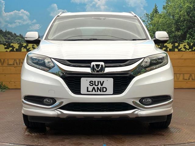 ヴェゼル ハイブリッドＺ　禁煙車　メーカー純正ナビ　フルセグ　バックカメラ　クルーズコントロール　シティブレーキアクティブシステム　ハーフレザーシート　ＬＥＤヘッド　ビルトインＥＴＣ　オートライト　ＣＤ　ＤＶＤ再生（17枚目）