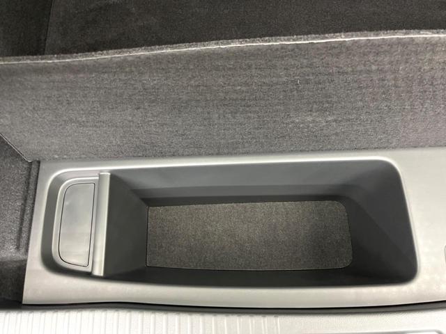 ヴェゼル ハイブリッドＺ　禁煙車　メーカー純正ナビ　フルセグ　バックカメラ　クルーズコントロール　シティブレーキアクティブシステム　ハーフレザーシート　ＬＥＤヘッド　ビルトインＥＴＣ　オートライト　ＣＤ　ＤＶＤ再生（38枚目）