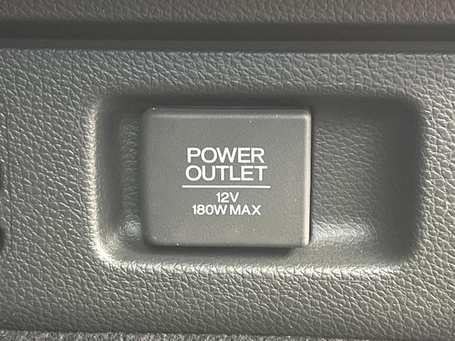 ヴェゼル ハイブリッドＺ　禁煙車　メーカー純正ナビ　フルセグ　バックカメラ　クルーズコントロール　シティブレーキアクティブシステム　ハーフレザーシート　ＬＥＤヘッド　ビルトインＥＴＣ　オートライト　ＣＤ　ＤＶＤ再生（39枚目）