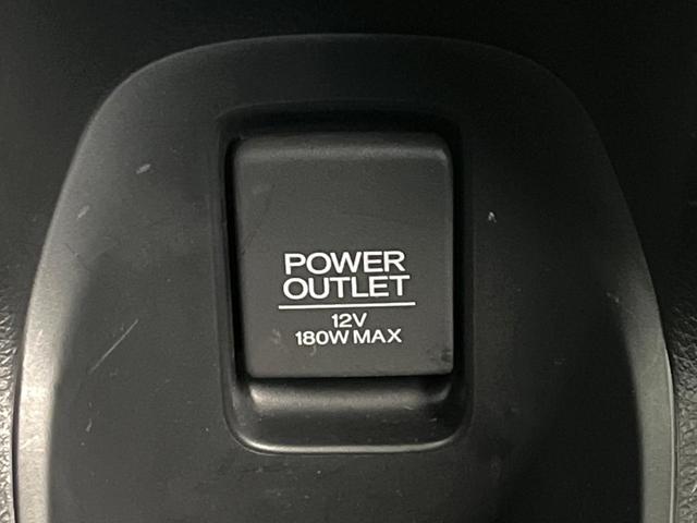 ヴェゼル ハイブリッドＺ　禁煙車　メーカー純正ナビ　フルセグ　バックカメラ　クルーズコントロール　シティブレーキアクティブシステム　ハーフレザーシート　ＬＥＤヘッド　ビルトインＥＴＣ　オートライト　ＣＤ　ＤＶＤ再生（41枚目）