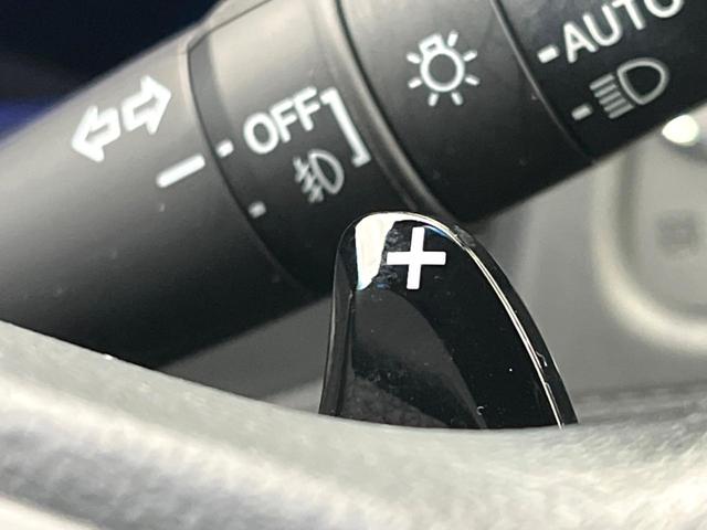 ヴェゼル ハイブリッドＺ　禁煙車　メーカー純正ナビ　フルセグ　バックカメラ　クルーズコントロール　シティブレーキアクティブシステム　ハーフレザーシート　ＬＥＤヘッド　ビルトインＥＴＣ　オートライト　ＣＤ　ＤＶＤ再生（48枚目）