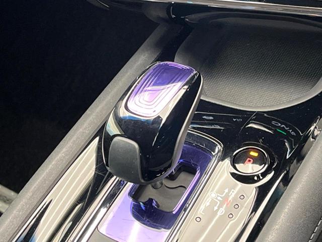 ヴェゼル ハイブリッドＺ　禁煙車　メーカー純正ナビ　フルセグ　バックカメラ　クルーズコントロール　シティブレーキアクティブシステム　ハーフレザーシート　ＬＥＤヘッド　ビルトインＥＴＣ　オートライト　ＣＤ　ＤＶＤ再生（57枚目）