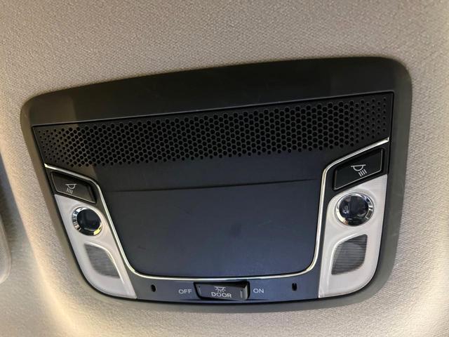 ヴェゼル ハイブリッドＺ　禁煙車　メーカー純正ナビ　フルセグ　バックカメラ　クルーズコントロール　シティブレーキアクティブシステム　ハーフレザーシート　ＬＥＤヘッド　ビルトインＥＴＣ　オートライト　ＣＤ　ＤＶＤ再生（64枚目）