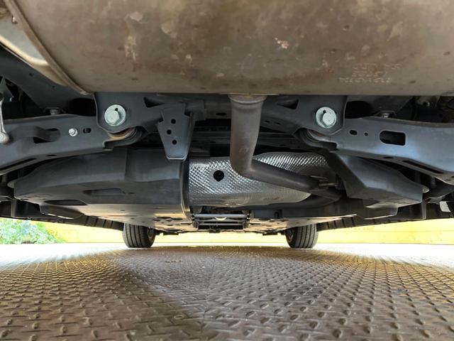 Ｃ－ＨＲ Ｇ　ＴＲＤエアロ　純正９型ナビ　ブラインドスポットモニター　黒革シート　前席シートヒーター　レーダークルーズコントロール　バックカメラ　クリアランスソナー　純正１８インチアルミ　セーフティセンス　禁煙車（20枚目）