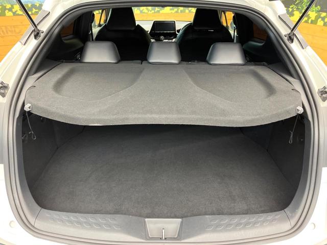 Ｃ－ＨＲ Ｇ　ＴＲＤエアロ　純正９型ナビ　ブラインドスポットモニター　黒革シート　前席シートヒーター　レーダークルーズコントロール　バックカメラ　クリアランスソナー　純正１８インチアルミ　セーフティセンス　禁煙車（39枚目）