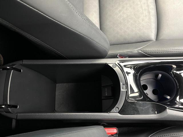 Ｃ－ＨＲ Ｇ　ＴＲＤエアロ　純正９型ナビ　ブラインドスポットモニター　黒革シート　前席シートヒーター　レーダークルーズコントロール　バックカメラ　クリアランスソナー　純正１８インチアルミ　セーフティセンス　禁煙車（57枚目）