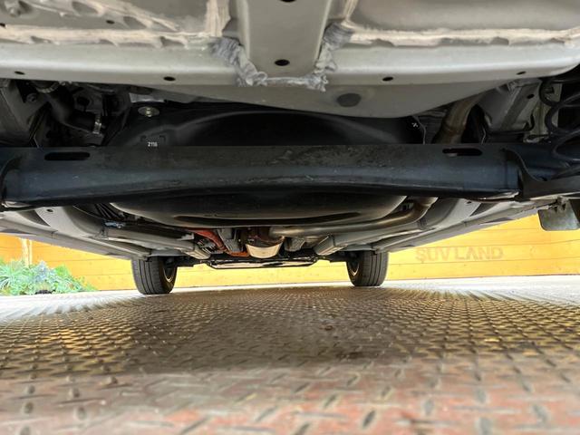 ライズ Ｚ　純正９型ナビ　トヨタセーフティセンス　バックカメラ　ＬＥＤヘッドライト／フロントフォグ　クリアランスソナー　シートヒーター　ビルトインＥＴＣ　純正１７インチアルミ　オートハイビーム　車線逸脱警報（18枚目）