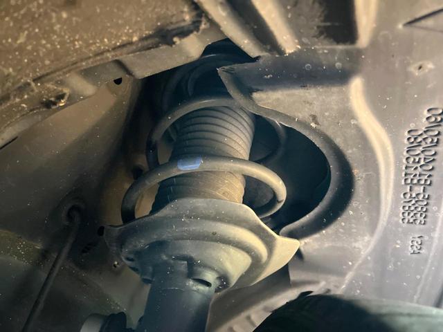 ライズ Ｚ　純正９型ナビ　トヨタセーフティセンス　バックカメラ　ＬＥＤヘッドライト／フロントフォグ　クリアランスソナー　シートヒーター　ビルトインＥＴＣ　純正１７インチアルミ　オートハイビーム　車線逸脱警報（20枚目）