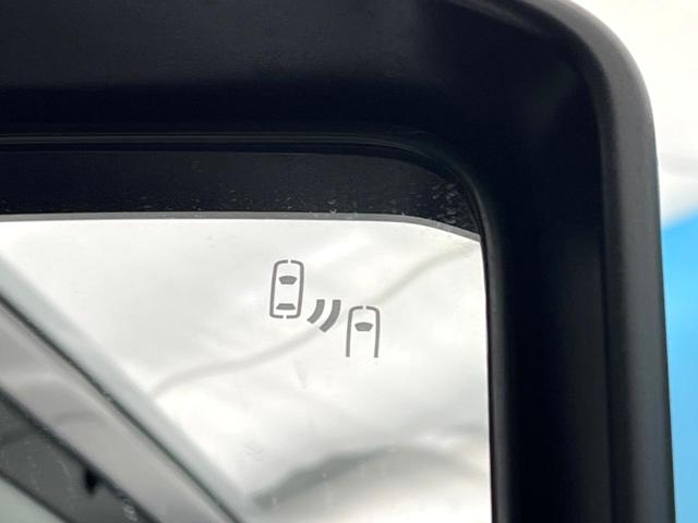 ランドクルーザー２５０ ＺＸ　７人乗り　サンルーフ　ＪＢＬサウンド　１２．３型純正ナビ　全周囲カメラ　セーフティセンス　レーダークルーズ　ＢＳＭ　デジタルミラー　電動リアゲート　メモリーシート　レザーシート　シートベンチレーション（8枚目）