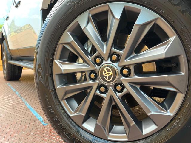 ランドクルーザー２５０ ＺＸ　７人乗り　サンルーフ　ＪＢＬサウンド　１２．３型純正ナビ　全周囲カメラ　セーフティセンス　レーダークルーズ　ＢＳＭ　デジタルミラー　電動リアゲート　メモリーシート　レザーシート　シートベンチレーション（37枚目）