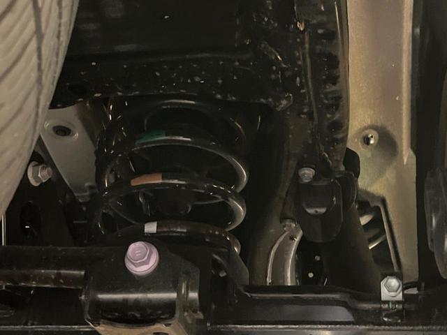 ランドクルーザー２５０ ＺＸ　７人乗り　サンルーフ　ＪＢＬサウンド　１２．３型純正ナビ　全周囲カメラ　セーフティセンス　レーダークルーズ　ＢＳＭ　デジタルミラー　電動リアゲート　メモリーシート　レザーシート　シートベンチレーション（42枚目）