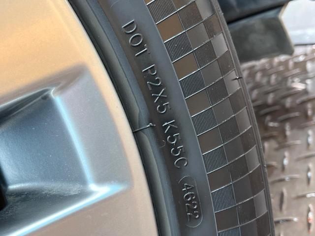 ヴェルファイア ２．４Ｚ　プラチナセレクションＩＩ　両側電動ドア　後席モニター　純正ナビ　バックカメラ　電動リアゲート　コーナーセンサー　ＨＩＤヘッド　ＥＴＣ　Ｂｌｕｅｔｏｏｔｈ再生　レーンアシスト　純正１８インチアルミ　デュアルエアコン（27枚目）