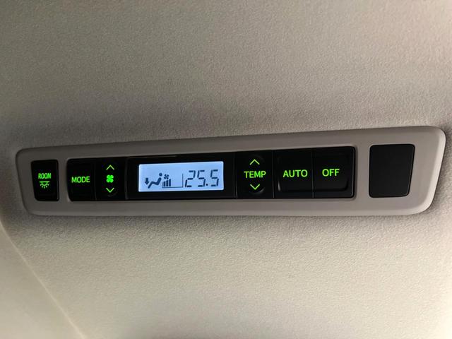 ヴェルファイア ２．４Ｚ　プラチナセレクションＩＩ　両側電動ドア　後席モニター　純正ナビ　バックカメラ　電動リアゲート　コーナーセンサー　ＨＩＤヘッド　ＥＴＣ　Ｂｌｕｅｔｏｏｔｈ再生　レーンアシスト　純正１８インチアルミ　デュアルエアコン（38枚目）