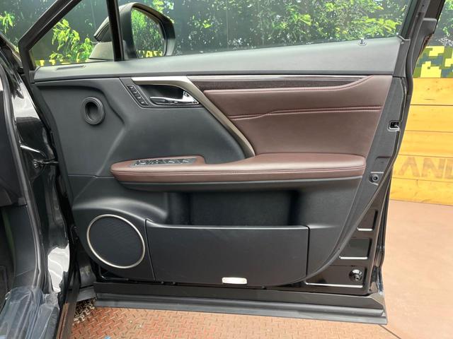 ＲＸ ＲＸ４５０ｈＬ　７人乗り　サンルーフ　リアモニター　１２．３型純正ナビ　全周囲カメラ　ＢＳＭ　レーダークルーズ　禁煙車　電動リアゲート　ブラウンレザーシート　メモリーシート　シートベンチレーション　ＥＴＣ２．０（53枚目）