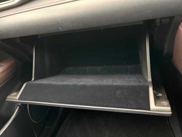 ＲＸ ＲＸ４５０ｈＬ　７人乗り　サンルーフ　リアモニター　１２．３型純正ナビ　全周囲カメラ　ＢＳＭ　レーダークルーズ　禁煙車　電動リアゲート　ブラウンレザーシート　メモリーシート　シートベンチレーション　ＥＴＣ２．０（73枚目）