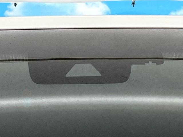 ランドクルーザープラド ＴＸ　Ｌパッケージ　マットブラックエディション　サンルーフ　寒冷地仕様　メーカーナビ　全周囲カメラ　セーフティセンス　レーダークルーズ　ＢＳＭ　ベージュレザーシート　シートベンチレーション　パワーシート　電動格納サードシート　ＥＴＣ２．０（7枚目）