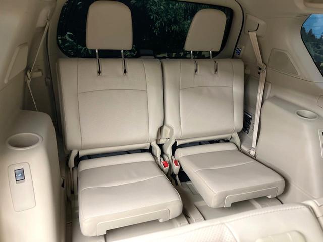 ランドクルーザープラド ＴＸ　Ｌパッケージ　マットブラックエディション　サンルーフ　寒冷地仕様　メーカーナビ　全周囲カメラ　セーフティセンス　レーダークルーズ　ＢＳＭ　ベージュレザーシート　シートベンチレーション　パワーシート　電動格納サードシート　ＥＴＣ２．０（15枚目）