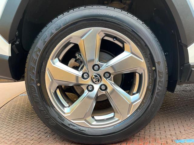 ＲＡＶ４ ハイブリッドＧ　純正９型ナビ　バックカメラ　トヨタセーフティセンス　ステアリングヒーター　電動リアゲート　パワーシート　ドラレコ　コーナーセンサー　シートヒーター　ＬＥＤヘッド　ルーフレール　ＥＴＣ２．０（21枚目）