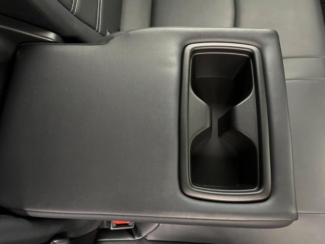 ＲＡＶ４ ハイブリッドＧ　純正９型ナビ　バックカメラ　トヨタセーフティセンス　ステアリングヒーター　電動リアゲート　パワーシート　ドラレコ　コーナーセンサー　シートヒーター　ＬＥＤヘッド　ルーフレール　ＥＴＣ２．０（40枚目）