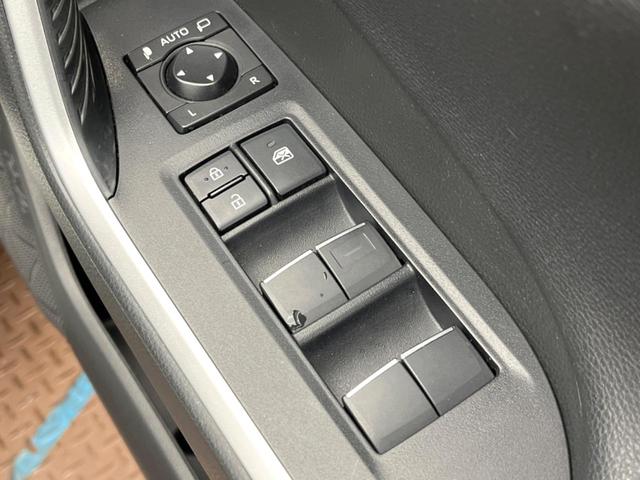 ＲＡＶ４ ハイブリッドＧ　純正９型ナビ　バックカメラ　トヨタセーフティセンス　ステアリングヒーター　電動リアゲート　パワーシート　ドラレコ　コーナーセンサー　シートヒーター　ＬＥＤヘッド　ルーフレール　ＥＴＣ２．０（44枚目）