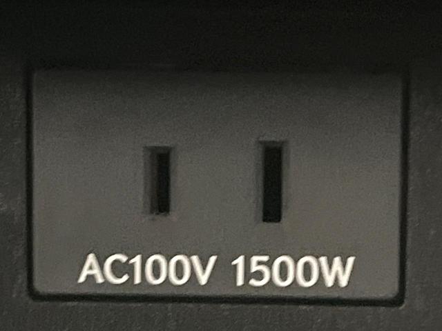 ヴェルファイアハイブリッド Ｚ　プレミア　フリップダウンモニター　全周囲カメラ　純正１４型ナビ　両側電動スライド　シートベンチレーション　レーダークルーズ　電動オットマン　クリアランスソナー　パワーバックドア　メモリーシート　デジタルミラー（7枚目）