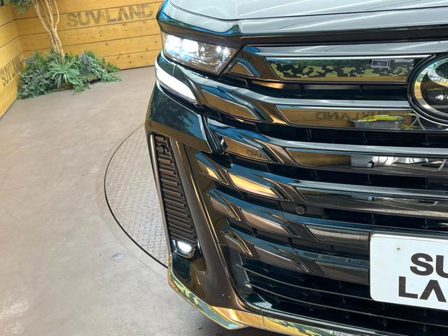 ヴェルファイアハイブリッド Ｚ　プレミア　フリップダウンモニター　全周囲カメラ　純正１４型ナビ　両側電動スライド　シートベンチレーション　レーダークルーズ　電動オットマン　クリアランスソナー　パワーバックドア　メモリーシート　デジタルミラー（13枚目）