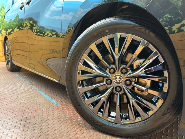 ヴェルファイアハイブリッド Ｚ　プレミア　フリップダウンモニター　全周囲カメラ　純正１４型ナビ　両側電動スライド　シートベンチレーション　レーダークルーズ　電動オットマン　クリアランスソナー　パワーバックドア　メモリーシート　デジタルミラー（14枚目）