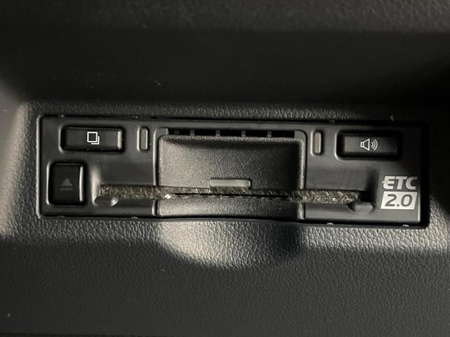 ヴェルファイアハイブリッド Ｚ　プレミア　フリップダウンモニター　全周囲カメラ　純正１４型ナビ　両側電動スライド　シートベンチレーション　レーダークルーズ　電動オットマン　クリアランスソナー　パワーバックドア　メモリーシート　デジタルミラー（37枚目）