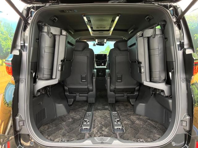 ヴェルファイアハイブリッド Ｚ　プレミア　フリップダウンモニター　全周囲カメラ　純正１４型ナビ　両側電動スライド　シートベンチレーション　レーダークルーズ　電動オットマン　クリアランスソナー　パワーバックドア　メモリーシート　デジタルミラー（42枚目）