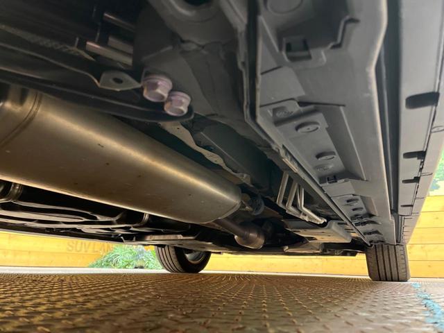 ヴェルファイアハイブリッド Ｚ　プレミア　フリップダウンモニター　全周囲カメラ　純正１４型ナビ　両側電動スライド　シートベンチレーション　レーダークルーズ　電動オットマン　クリアランスソナー　パワーバックドア　メモリーシート　デジタルミラー（45枚目）