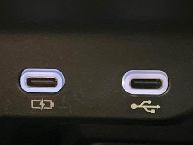 ヴェルファイアハイブリッド Ｚ　プレミア　フリップダウンモニター　全周囲カメラ　純正１４型ナビ　両側電動スライド　シートベンチレーション　レーダークルーズ　電動オットマン　クリアランスソナー　パワーバックドア　メモリーシート　デジタルミラー（69枚目）