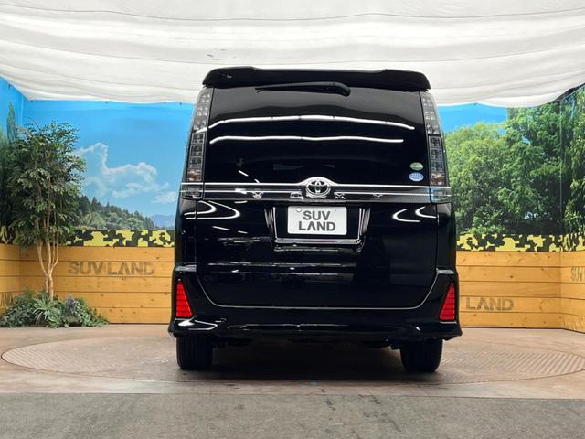 ヴォクシー ZS 煌 純正9型ナビ 両側電動スライド バックカメラ LEDヘッドライト オートライト フルセグ ETC デュアルオートエアコン スマートキー CD/DVD再生 Bluetooth接続 革巻きハンドル(15枚目)