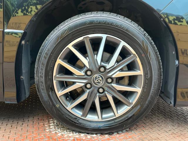 ヴォクシー ZS 煌 純正9型ナビ 両側電動スライド バックカメラ LEDヘッドライト オートライト フルセグ ETC デュアルオートエアコン スマートキー CD/DVD再生 Bluetooth接続 革巻きハンドル(24枚目)