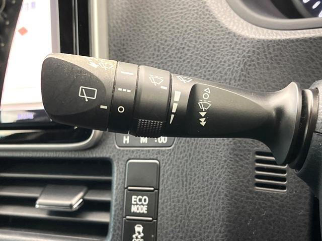 ヴォクシー ZS 煌 純正9型ナビ 両側電動スライド バックカメラ LEDヘッドライト オートライト フルセグ ETC デュアルオートエアコン スマートキー CD/DVD再生 Bluetooth接続 革巻きハンドル(43枚目)