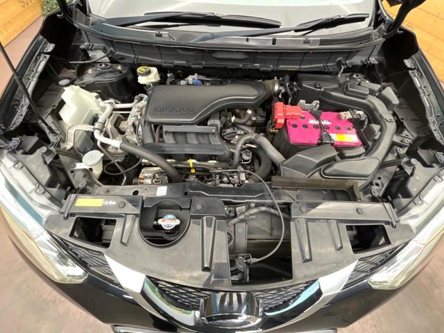 エクストレイル ２０Ｘ　エマージェンシーブレーキパッケージ　衝突軽減ブレーキ　バックカメラ　シートヒーター　スマートキー　ＬＥＤヘッドライト　クリアランスソナー　純正ナビ　フルセグ　オートライト　寒冷地仕様　ＥＴＣ　デュアルオートエアコン　前後ドラレコ　禁煙車（18枚目）