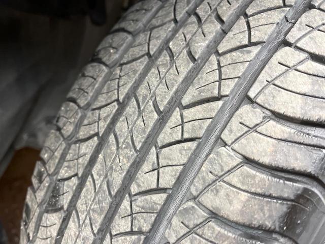 エクストレイル ２０Ｘ　エマージェンシーブレーキパッケージ　衝突軽減ブレーキ　バックカメラ　シートヒーター　スマートキー　ＬＥＤヘッドライト　クリアランスソナー　純正ナビ　フルセグ　オートライト　寒冷地仕様　ＥＴＣ　デュアルオートエアコン　前後ドラレコ　禁煙車（30枚目）