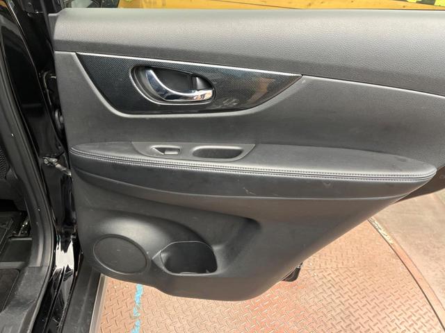 エクストレイル ２０Ｘ　エマージェンシーブレーキパッケージ　衝突軽減ブレーキ　バックカメラ　シートヒーター　スマートキー　ＬＥＤヘッドライト　クリアランスソナー　純正ナビ　フルセグ　オートライト　寒冷地仕様　ＥＴＣ　デュアルオートエアコン　前後ドラレコ　禁煙車（38枚目）