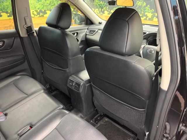 エクストレイル ２０Ｘ　エマージェンシーブレーキパッケージ　衝突軽減ブレーキ　バックカメラ　シートヒーター　スマートキー　ＬＥＤヘッドライト　クリアランスソナー　純正ナビ　フルセグ　オートライト　寒冷地仕様　ＥＴＣ　デュアルオートエアコン　前後ドラレコ　禁煙車（39枚目）