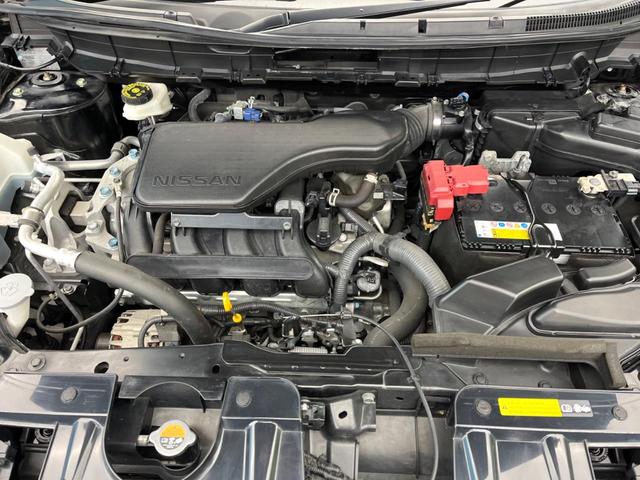 エクストレイル ２０Ｓ　Ｖセレクション　純正９型ナビ　全周囲カメラ　シートヒーター　デジタルインナーミラー　デュアルオートエアコン　パワーバックドア　エマージェンシーブレーキ　クリアランスソナー　オートマチックハイビーム（18枚目）