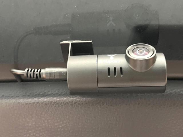 ハリアー プレミアム　モデリスタエアロ　９型純正ＳＤナビ　フルセグ　バックカメラ　禁煙車　電動リアゲート　クルコン　ハーフレザーシート　パワーシート　ＬＥＤヘッド　ビルトインＥＴＣ　純正１８インチアルミ　オートハイビーム（36枚目）