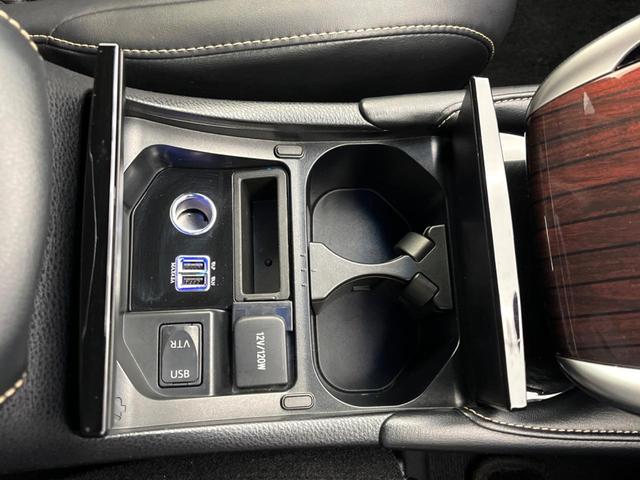 ハリアー プレミアム　モデリスタエアロ　９型純正ＳＤナビ　フルセグ　バックカメラ　禁煙車　電動リアゲート　クルコン　ハーフレザーシート　パワーシート　ＬＥＤヘッド　ビルトインＥＴＣ　純正１８インチアルミ　オートハイビーム（53枚目）