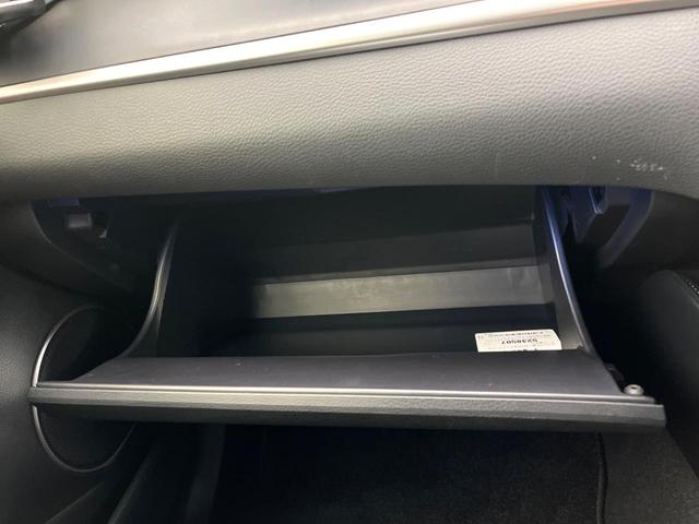 ハリアー プレミアム　モデリスタエアロ　９型純正ＳＤナビ　フルセグ　バックカメラ　禁煙車　電動リアゲート　クルコン　ハーフレザーシート　パワーシート　ＬＥＤヘッド　ビルトインＥＴＣ　純正１８インチアルミ　オートハイビーム（56枚目）