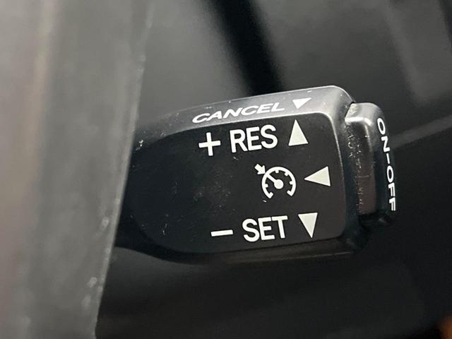 ヴェルファイア ２．４Ｚ　Ｇエディション　フリップダウンモニター　純正８型ナビ　バックカメラ　両側電動ドア　クルーズコントロール　パワーバックドア　クリアランスソナー　前後ドラレコ　ＥＴＣ　メモリー付きパワーシート　ＨＩＤヘッド　禁煙車（7枚目）